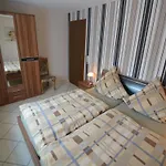 Retreat For Two Guests *
