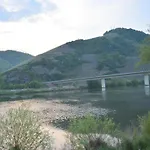 아파트 Retreat For Two Guests *
