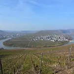 Retreat For Two Guests 아파트 노이마겐드론